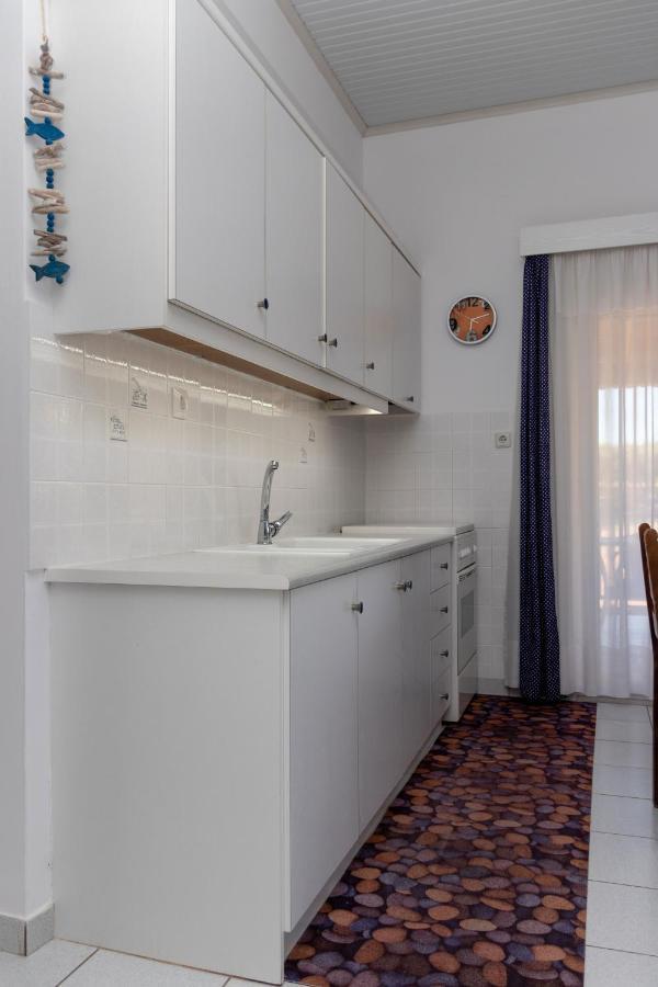 Fully Equipped Beach House At Pachia Ammos Plytra ภายนอก รูปภาพ
